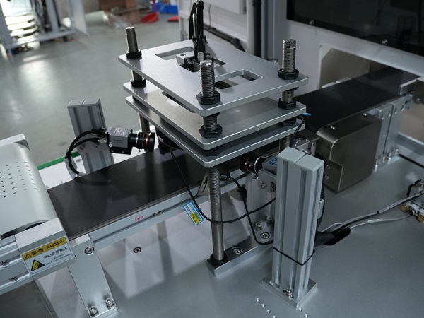 外觀視覺(jué)檢測(cè)設(shè)備,外觀檢測(cè)設(shè)備,外觀缺陷檢測(cè)設(shè)備